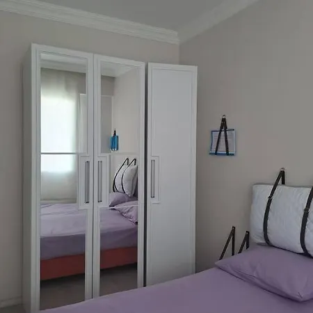 Havuz Olanaği Sunan Güzel Güzel Bır Daıre Daire *